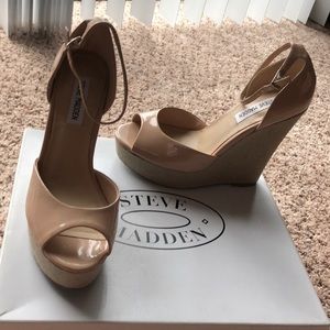 Women’s size 8 Steve Madden Wedges